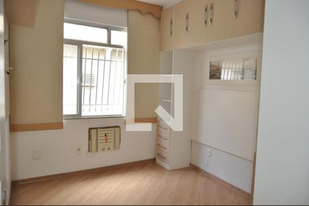 Casa de condomínio à venda com 130m², 3 quartos e 1 vagaQuarto 2