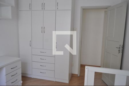 Casa de condomínio à venda com 130m², 3 quartos e 1 vagaQuarto