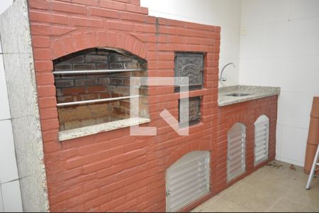 Casa de condomínio à venda com 130m², 3 quartos e 1 vagaChurrasqueira