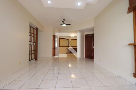 Apartamento para alugar com 171m², 3 quartos e 2 vagasSala