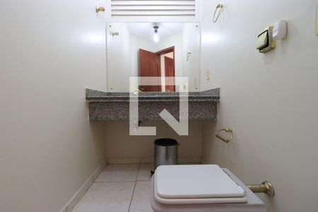 Apartamento para alugar com 171m², 3 quartos e 2 vagasLavabo