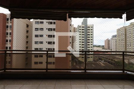 Apartamento para alugar com 171m², 3 quartos e 2 vagasSacada