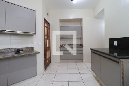Apartamento para alugar com 171m², 3 quartos e 2 vagasCozinha