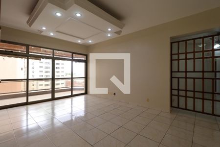 Apartamento para alugar com 171m², 3 quartos e 2 vagasSala