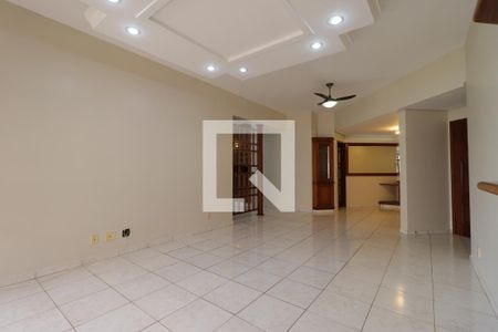 Apartamento para alugar com 171m², 3 quartos e 2 vagasSala