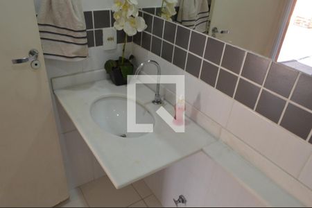 Lavabo de apartamento à venda com 3 quartos, 100m² em Taquara, Rio de Janeiro