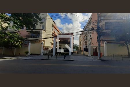 Apartamento à venda com 100m², 3 quartos e 2 vagasFachada