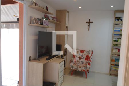 Saleta de apartamento à venda com 3 quartos, 100m² em Taquara, Rio de Janeiro