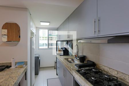 Studio à venda com 68m², 1 quarto e 2 vagas Studio à venda com 68m², 1 quarto e 2 vagasCozinha