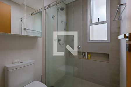 Studio à venda com 68m², 1 quarto e 2 vagas Studio à venda com 68m², 1 quarto e 2 vagasBanheiro