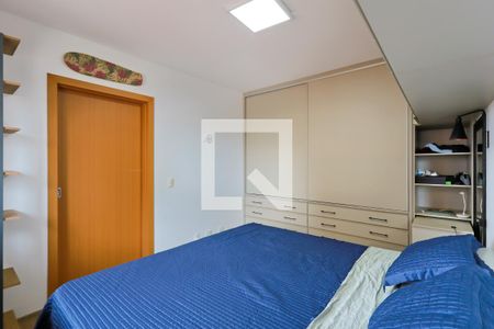Studio à venda com 68m², 1 quarto e 2 vagas Studio à venda com 68m², 1 quarto e 2 vagasQuarto