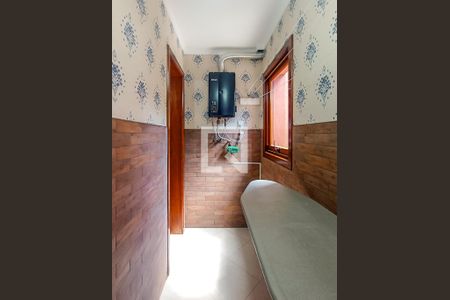 Casa de condomínio à venda com 404m², 3 quartos e 2 vagasBanheiro de Serviço