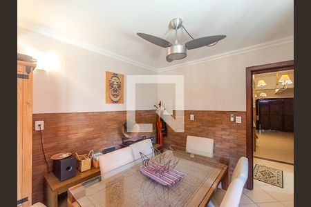 Casa de condomínio à venda com 404m², 3 quartos e 2 vagasCopa