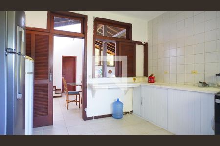 Casa para alugar com 300m², 4 quartos e 5 vagasCozinha