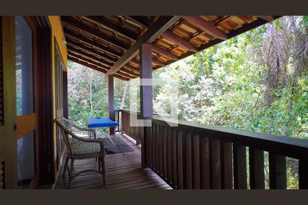 Casa para alugar com 300m², 4 quartos e 5 vagasVaranda da suite