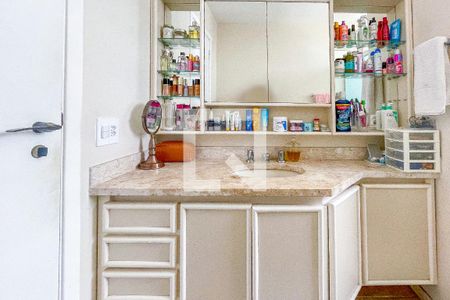 Apartamento para alugar com 238m², 3 quartos e 3 vagasBanheiro da Suíte 2