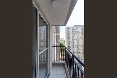 Apartamento para alugar com 39m², 2 quartos e sem vagaSacada Sala