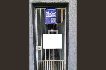 Casa para alugar com 80m², 2 quartos e sem vaga Casa para alugar com 80m², 2 quartos e sem vagaFachada