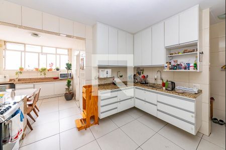 Apartamento para alugar com 170m², 4 quartos e 2 vagasCozinha