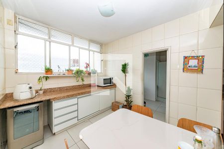 Apartamento para alugar com 170m², 4 quartos e 2 vagasCozinha