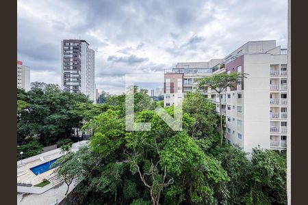 Apartamento à venda com 130m², 2 quartos e 3 vagas