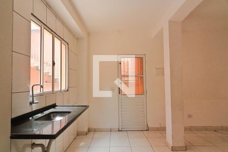 Casa para alugar com 38m², 1 quarto e sem vaga Casa para alugar com 38m², 1 quarto e sem vagaCozinha