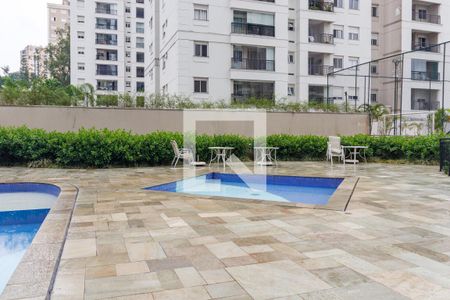 Apartamento à venda com 70m², 2 quartos e 2 vagas Apartamento à venda com 70m², 2 quartos e 2 vagasÁrea comum - Piscina