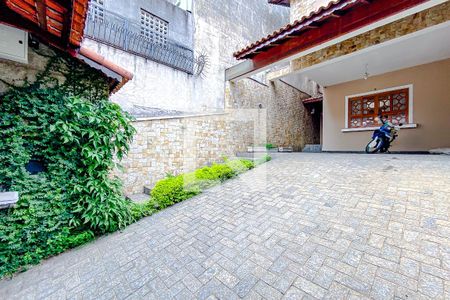 Casa à venda com 365m², 4 quartos e 4 vagasGaragem