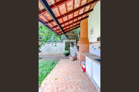 Casa à venda com 365m², 4 quartos e 4 vagasChurrasqueira