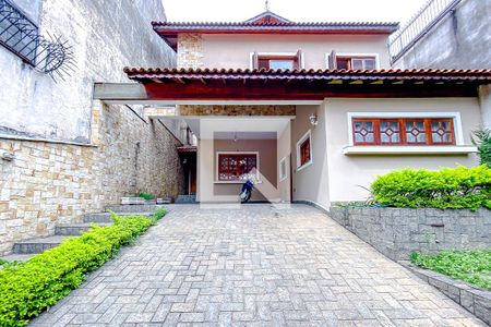 Casa à venda com 365m², 4 quartos e 4 vagasGaragem