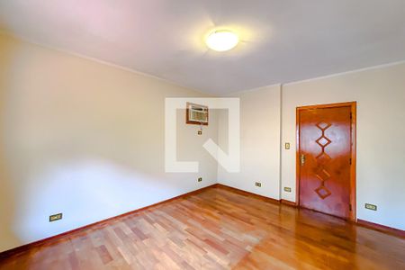 Casa à venda com 365m², 4 quartos e 4 vagasQuarto 1 - Suíte