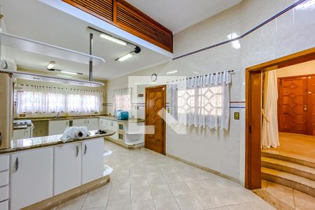 Casa à venda com 365m², 4 quartos e 4 vagasCozinha