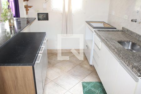 Casa de condomínio para alugar com 68m², 2 quartos e 2 vagasCozinha