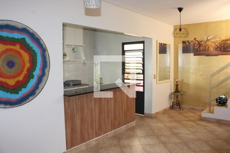 Casa de Condomínio para alugar com 2 quartos, 68m² em Chácara Canta Galo, Cotia