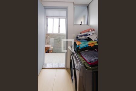 Apartamento à venda com 160m², 2 quartos e 1 vagaÁrea de serviço