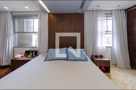 Apartamento à venda com 160m², 2 quartos e 1 vagaSuíte