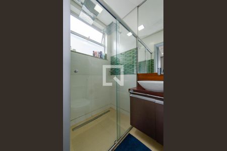 Apartamento à venda com 160m², 2 quartos e 1 vagaBanheiro suíte