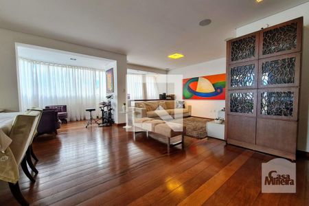 Sala de apartamento à venda com 4 quartos, 250m² em Serra, Belo Horizonte