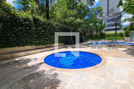 Apartamento à venda com 250m², 4 quartos e 5 vagas Apartamento à venda com 250m², 4 quartos e 5 vagasÁrea comum