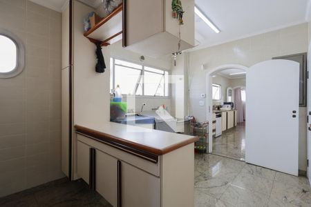 Apartamento à venda com 453m², 5 quartos e 4 vagasÁrea de serviço