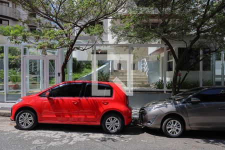 Apartamento à venda com 453m², 5 quartos e 4 vagasFachada do condomínio