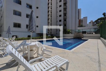Apartamento à venda com 453m², 5 quartos e 4 vagasÁrea comum - Piscina