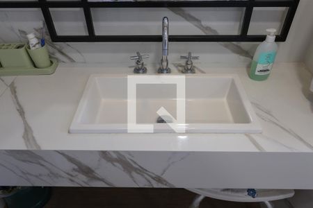 Apartamento à venda com 453m², 5 quartos e 4 vagasBanheiro da Suíte 1