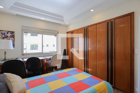 Apartamento à venda com 453m², 5 quartos e 4 vagasQuarto 1