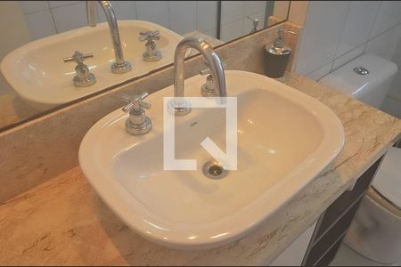 Apartamento à venda com 76m², 2 quartos e 1 vaga Apartamento à venda com 76m², 2 quartos e 1 vagaBanheiro 2