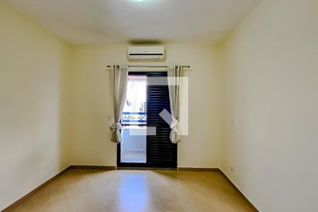 Apartamento à venda com 228m², 3 quartos e 3 vagasQuarto 3 - Suíte
