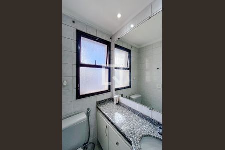 Apartamento à venda com 228m², 3 quartos e 3 vagasBanheiro da Suíte