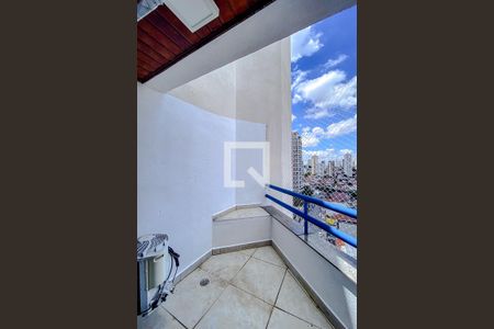 Apartamento à venda com 228m², 3 quartos e 3 vagasVaranda da Sala 2