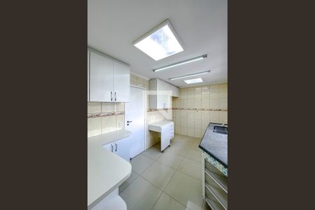 Apartamento à venda com 228m², 3 quartos e 3 vagasCozinha