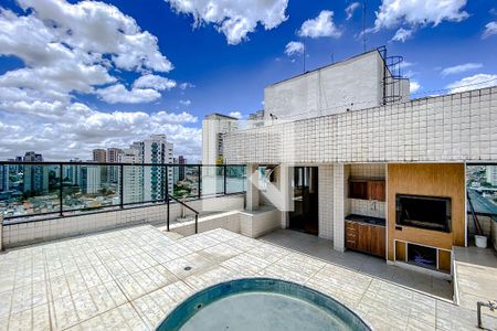 Apartamento à venda com 228m², 3 quartos e 3 vagasÁrea externa